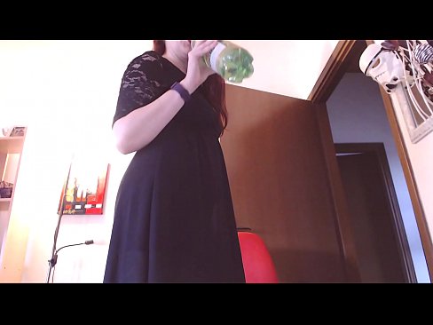 ❤️ Submisívna otrokyňa, ktorá miluje špinavé a šťavnaté nohavičky, je po zhliadnutí tohto videa nútená masturbovať! ❤️ Sex video na nás sk.corona-pass.ru ☑