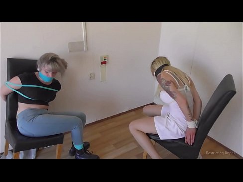 ❤️ Závislá / zviazaná a s roubíkom / dievča v núdzi ❤️ Sex video na nás sk.corona-pass.ru ☑